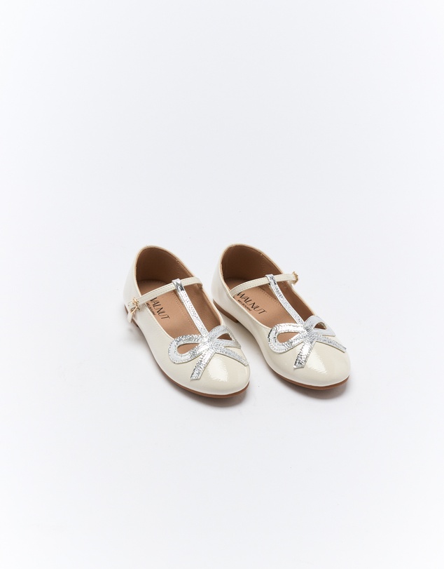 Walnut Melbourne - Audrey Bow Ballet