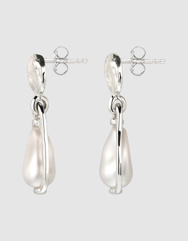 Elli Jewelry - Flowing Pearl Drop Earrings in 925 Sterling Silver