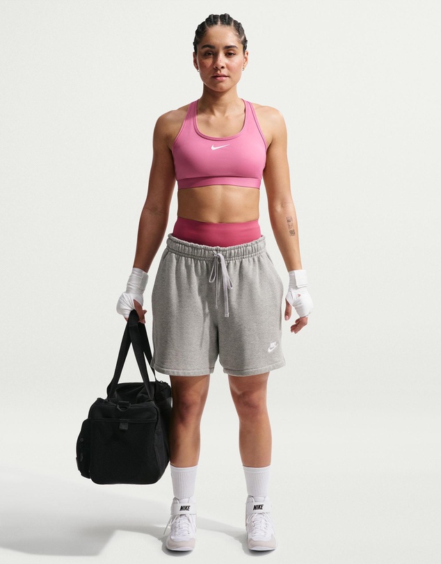 Nike - Swoosh Medium-Support Padded Sports Bra