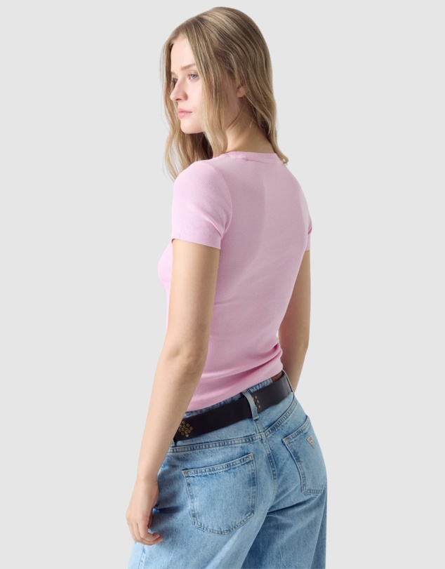 GUESS - GUESS JEANS Embroidered T-Shirt