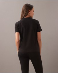 Calvin Klein Jeans - Monogram Badge T-Shirt
