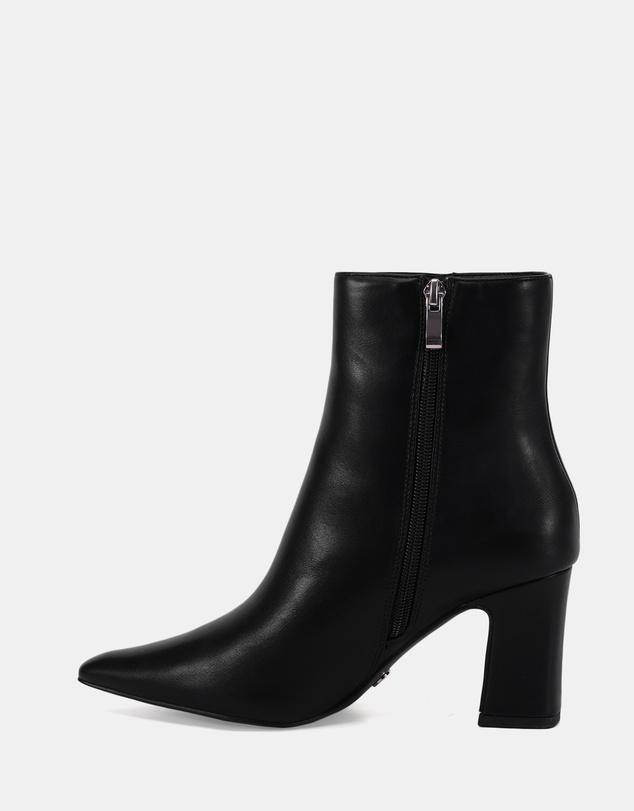 Novo - Kaleyn Ankle Boots