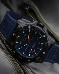 Luminox - Master Carbon SEAL Automatic Military Dive Watch
