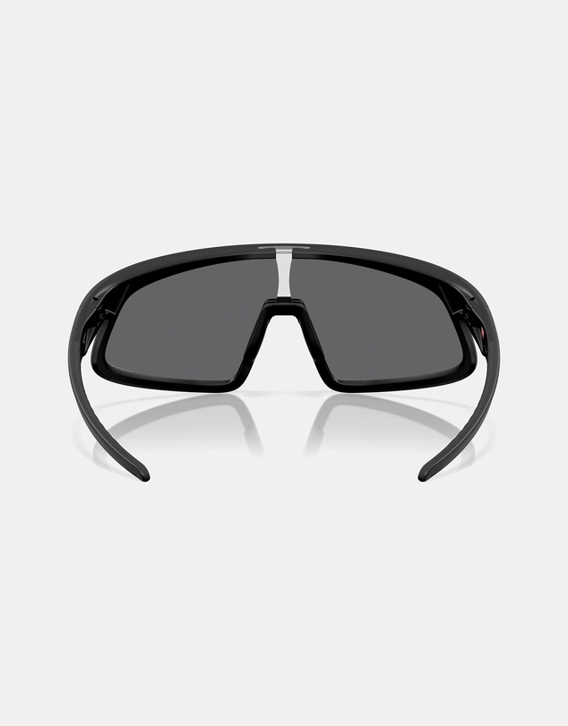 Oakley - RSLV