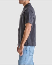 Wrangler - Tarantula Carmy Tee