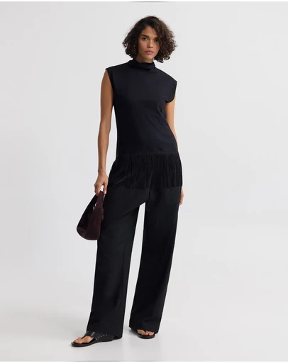 Oxford - Cassie Stretch Fringe Trim Top