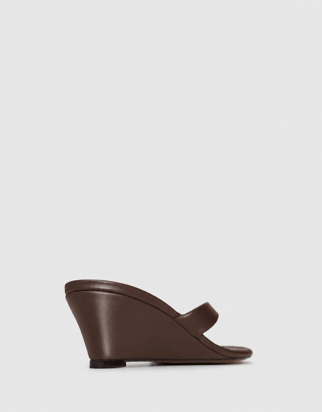 Betts - Rosa Thong Wedge Sandals