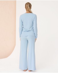 Angel Maternity - 3-Piece Isabelle Maternity Sleepwear Set - Baby Blue