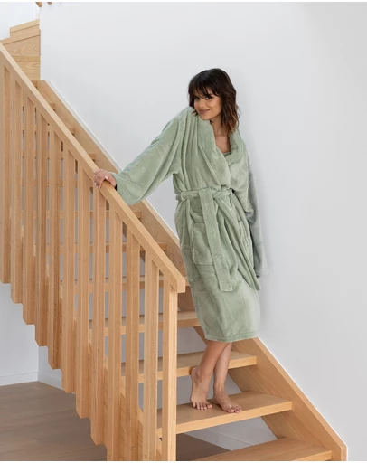 Bambury - Microplush Robe Sage