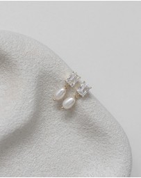 The White Collection - Helena - Freshwater Pearl Gold Bridal Earrings
