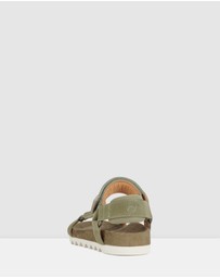 Rollie - Sandal Tooth Wedge