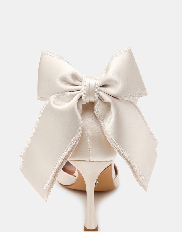 Steve Madden - Bougie Ivory Satin Heels