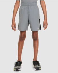 Nike - Challenger Shorts - Kids-Teens