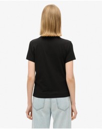 Superdry - Core Logo City Fitted Slim Fit Tee