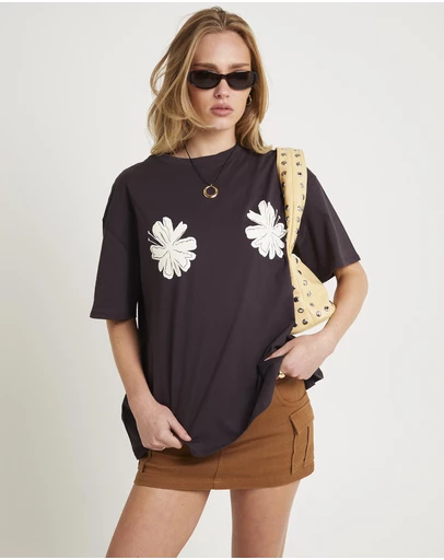 Subtitled - Flora Placement Oversized T-Shirt