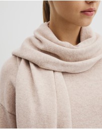 Country Road - Scarf Detail Knit