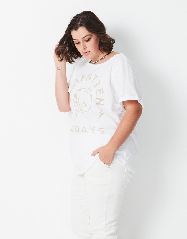 17 Sundays - Rider Tee