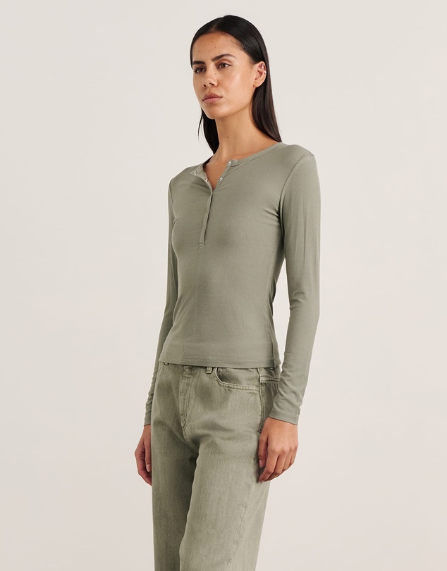 Jag - Celina Henley Top