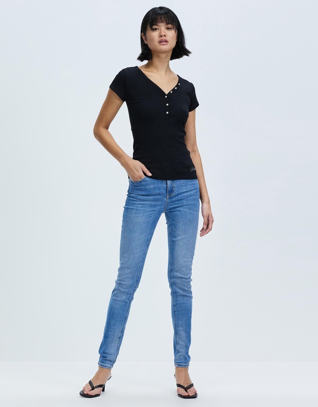 GUESS - 1981 High Rise Skinny Jeans