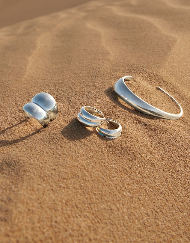 Georg Jensen - Curve Medium Earrings