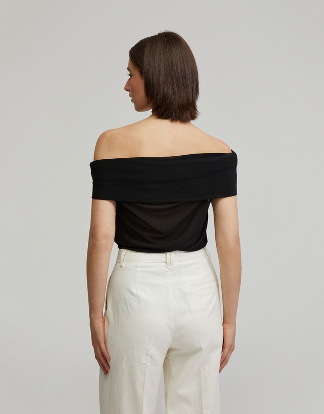 Oxford - Nia Mesh Off-Shoulder Top