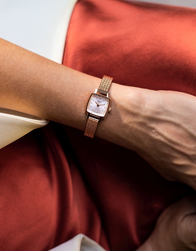 Tissot - Lovely Square