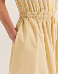 Review - Chiara Midi Dress