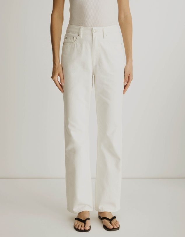 Atmos&Here - The Ultimate High Rise Straight Jeans