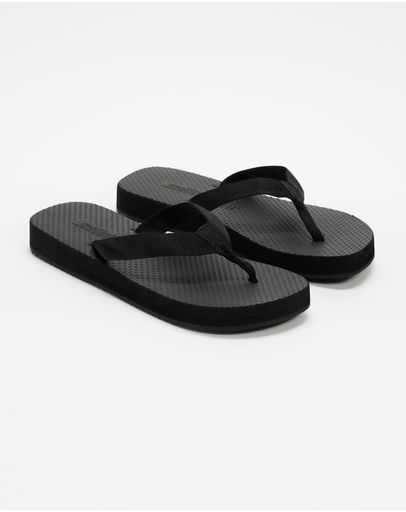 Black & Black Sole