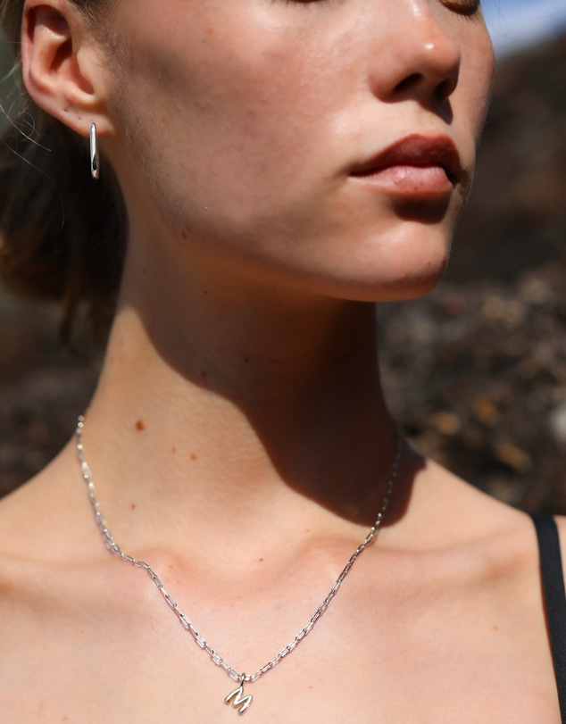 Luna Rae - Sterling Silver - Paperclip Bubble Letter N Necklace