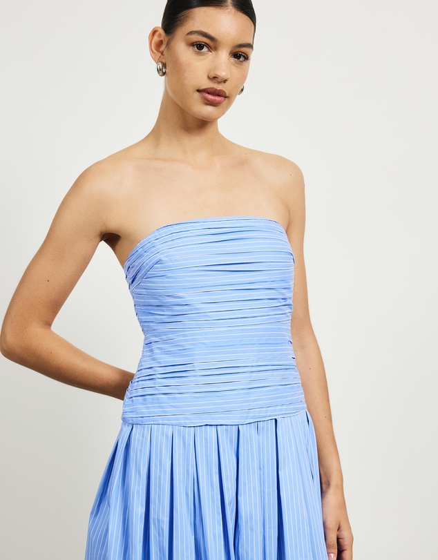Minima Esenciales - Camille Gathered Strapless Maxi Dress