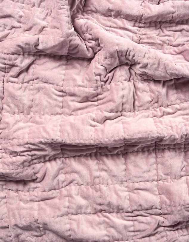 Aura Home - Luxury Velvet Quilted Throw