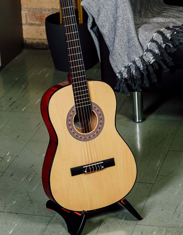 iWorld - 3rd Avenue 3/4 Size Classical Guitar Pack - Natural