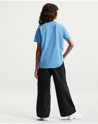 Nike - Sportswear Boxy Tee - Teens