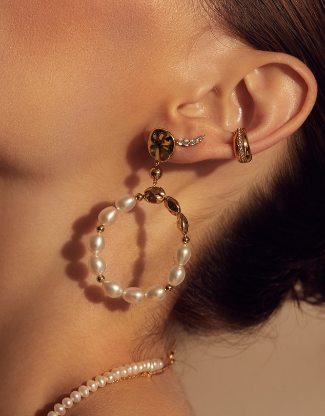 Wanderlust + Co - Pearl Baroque 14K Gold Vermeil Hoop Earrings