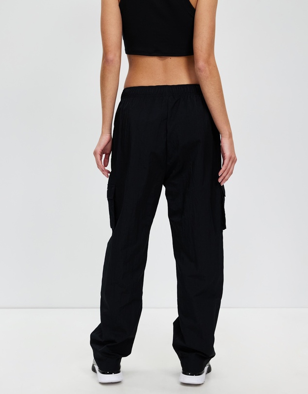 Nike - Sportswear Essential High-Rise Woven Cargo Pants