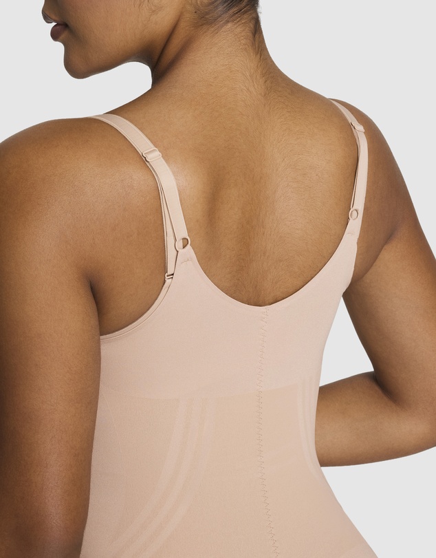 Spanx - Spanxsculpt Gofigure-Open Bust Mid Thigh Bodysuit