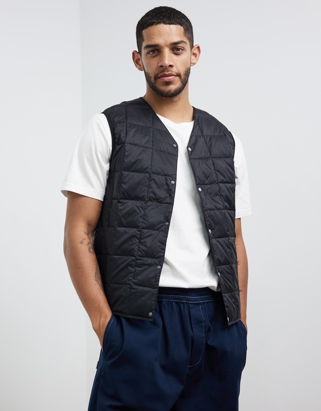 TAION - V-Neck Button Down Vest