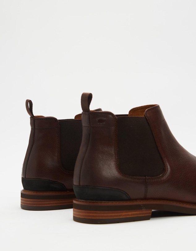 Florsheim - Highland Chelsea Boots