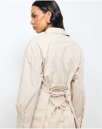 AERE - Fiora Cinched Waist Check Shirt