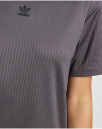 adidas Originals - Essentials Winterized Wide Rib T-Shirt