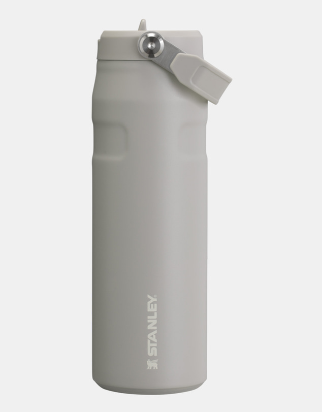 Stanley 1913 - The IceFlow™ AeroLight™ Flip Straw Water Bottle 24oz