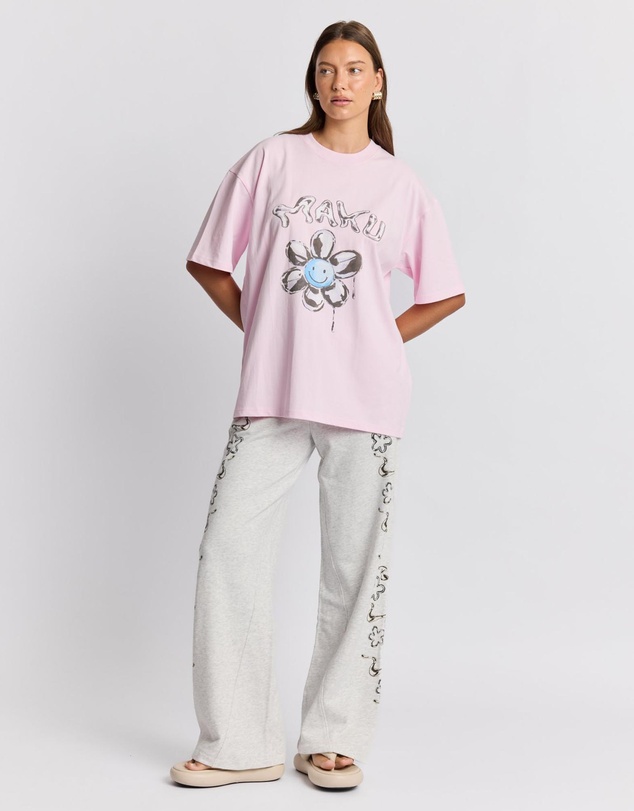 MAKU - Smiley Flower Oversized Tee