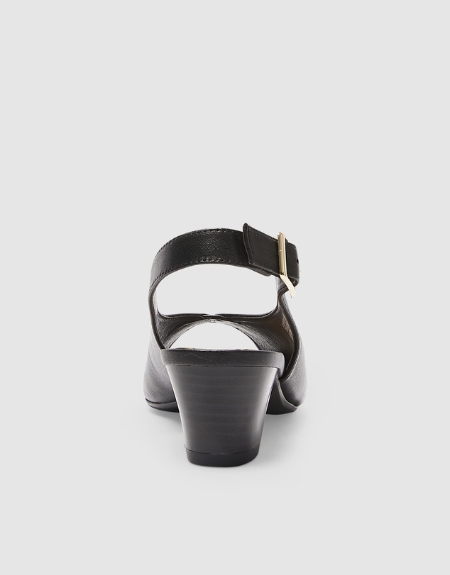 Wide Steps - Hilda