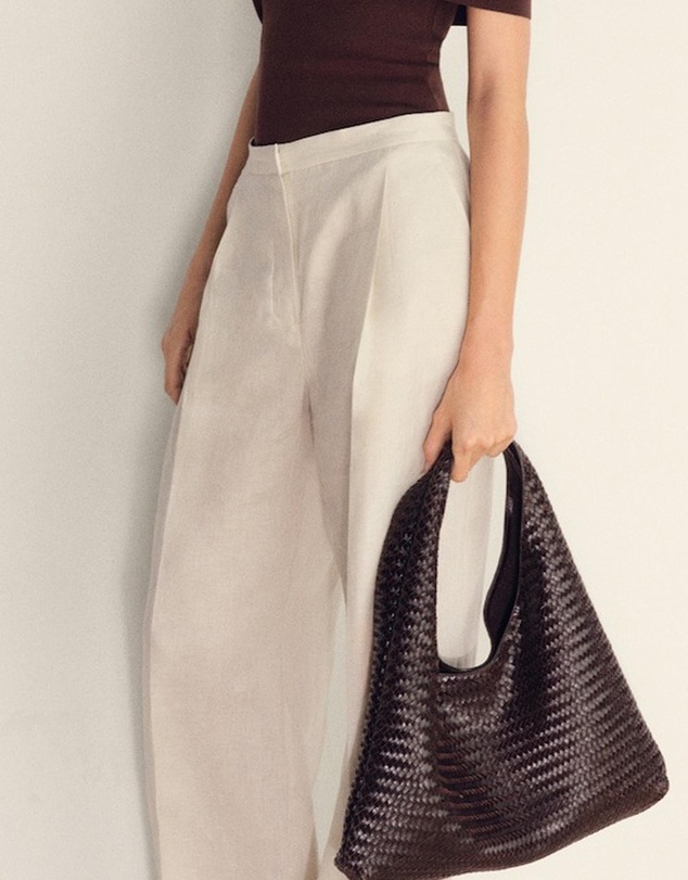 M.N.G - Leo Pleated Linen Trousers