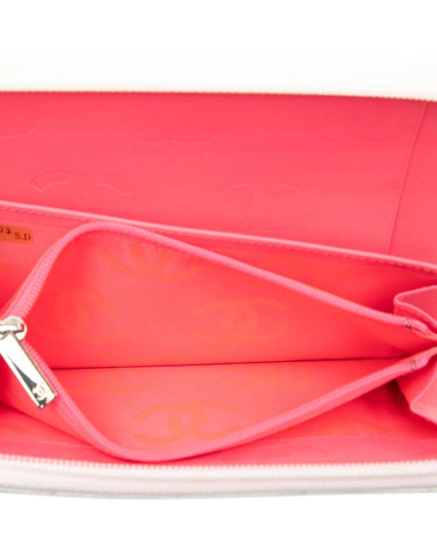 Pre-Loved by Azura Reborn - Pre-Loved CC Quilted Lambskin Cambon Ligne Zippy Organizer Wallet