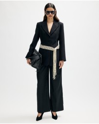 Minima Esenciales - Ise Macrame Belt Blazer