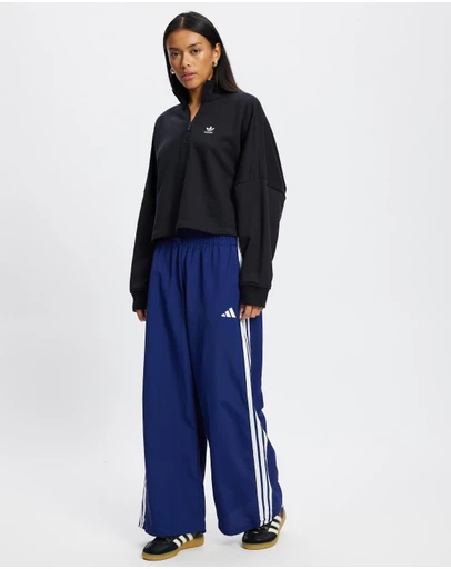 adidas Sportswear - Essentials 3-Stripes Lifestyle Woven Parachute Pants