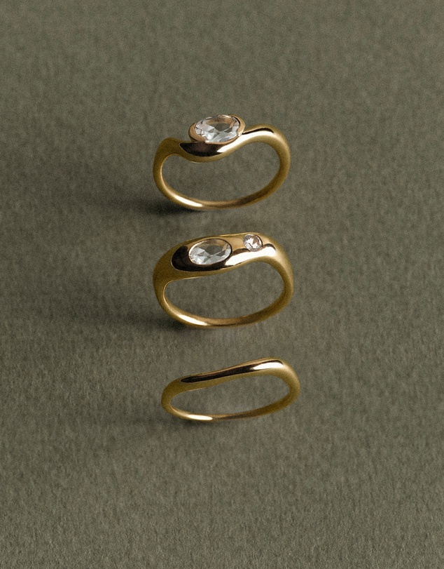 Kirstin Ash - Vessel Ring