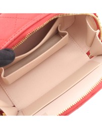 Pre-Loved by Azura Reborn - Pre-Loved CC Quilted Lambskin Chic Riviera Top Handle Vanity Case